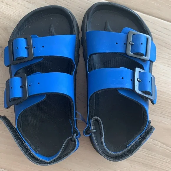 Toddler Boy Blue Sandals - Picture 6 of 6